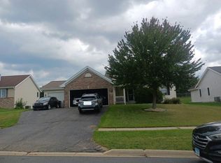 1055 Old Hunter Run, Byron, IL 61010