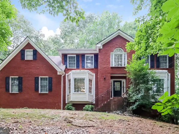 463 Swan Dr, Hiram, GA 30141