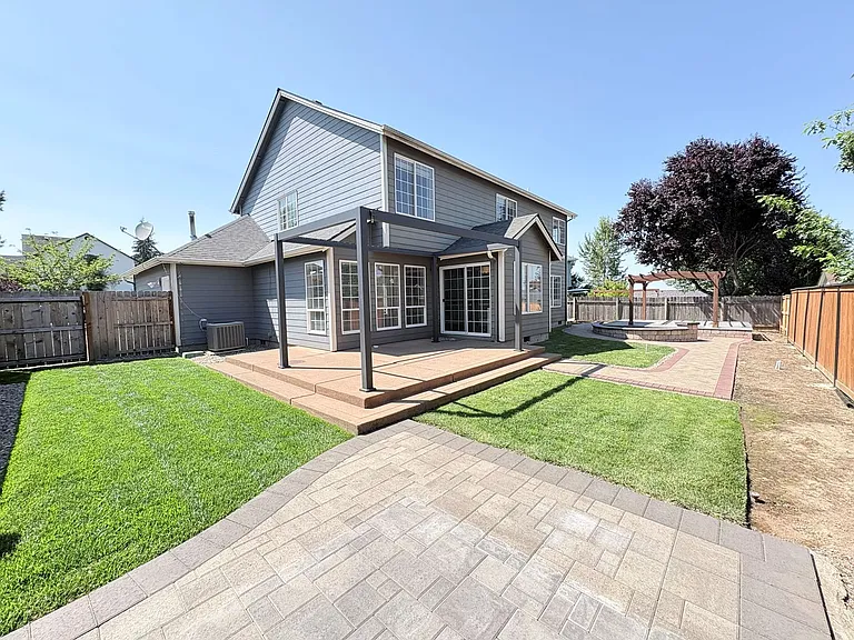 1612 Royalann Ct NW — Photo 8