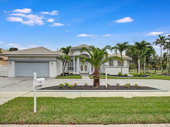 2nd image of 13707 NW 21st St