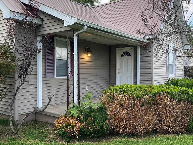 10330 N State Road 11 — Photo 2