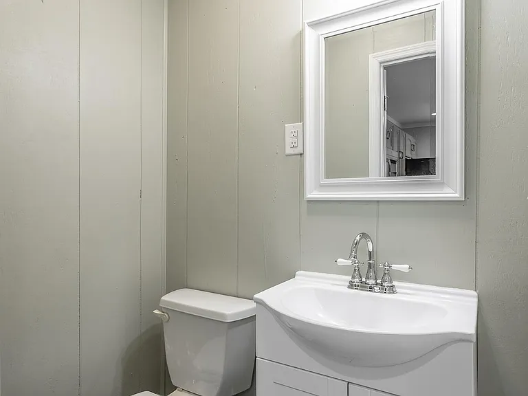 5711 Alabama Ave — Photo 16