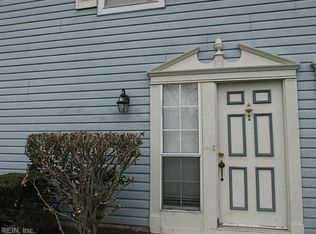 211 Attwick Ct, Chesapeake, VA 23320
