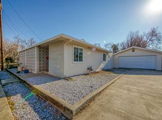 2745 Freebridge St, Redding, CA 96001