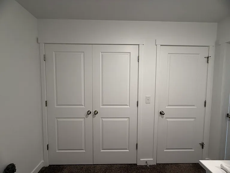 28 N Monitor Row — Photo 22