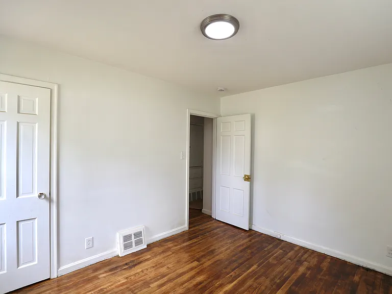 1217 Tioga Ave — Photo 13