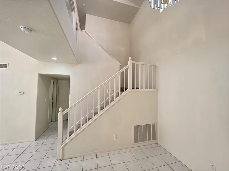 8008 Dover Shores Ave — Photo 40
