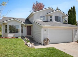 1940 NW Valhalla Dr, Pullman, WA 99163