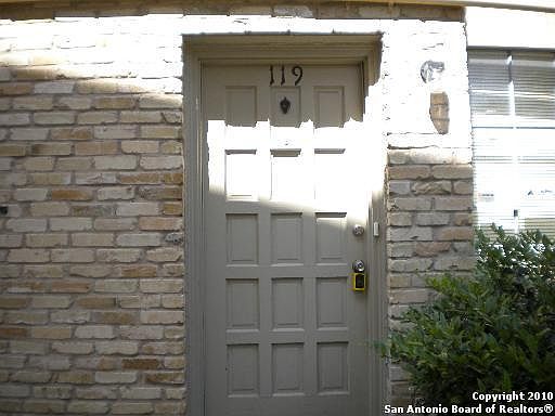 2nd image of 6611 N Southpoint #119