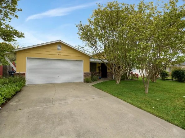 1825 Wakefield Way, Sacramento, CA 95822