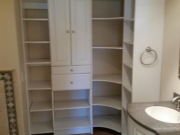 5th image of 1121 Boxwood Dr Unit 36