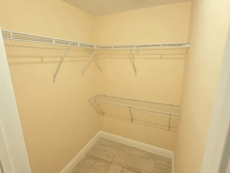 7730 Greybirch Ter — Photo 11