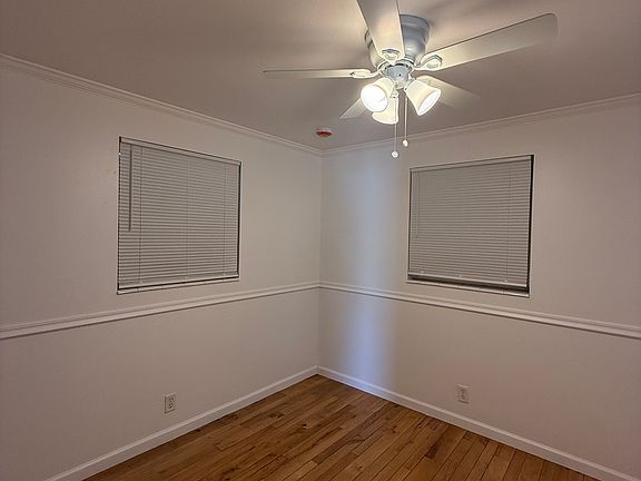 5th image of 3750 Gull Rd