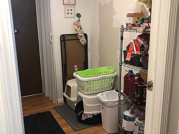 2nd image of 11 Kimberly Ln #11