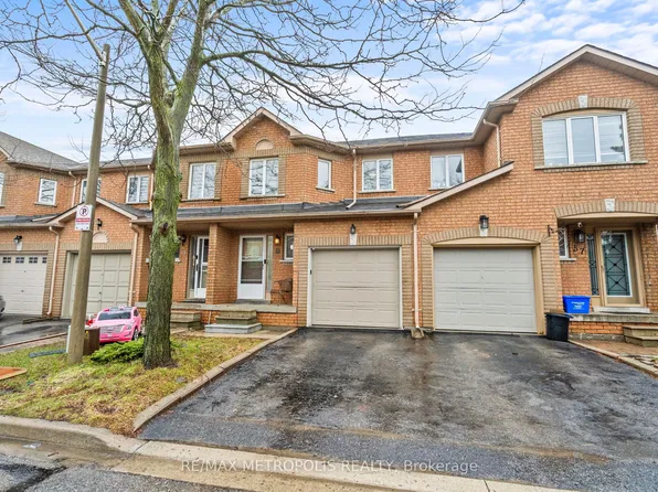 200 Cresthaven Rd #59, Brampton, ON L7A 1J5