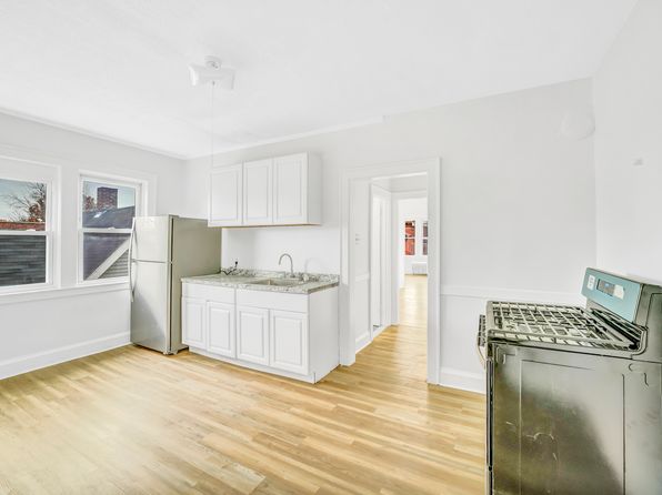 1041 Capitol Ave APT 2