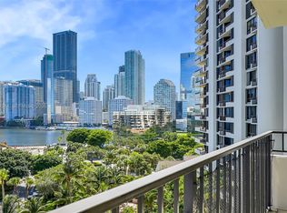 520 Brickell Key Dr, Miami, FL 33131