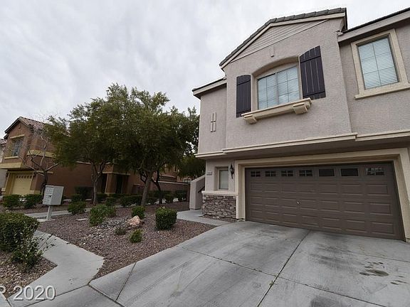 3rd image of 5909 Magic Oak St