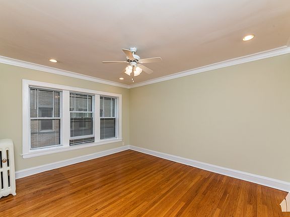4th image of 5544 N Glenwood Ave #1W