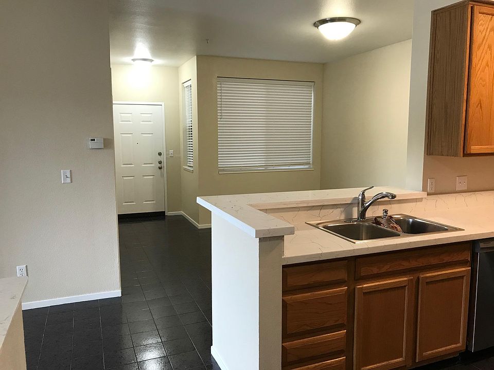 1st image of 1400 El Camino Real APT 111