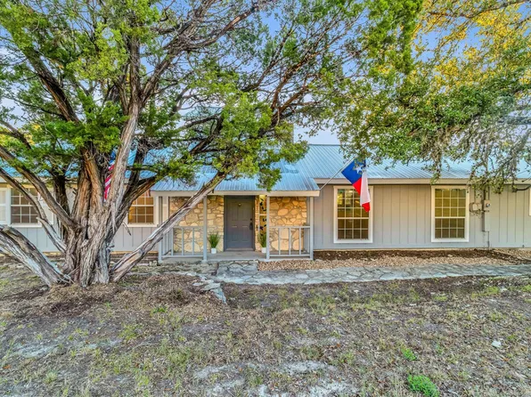 40 La Toya Trl, Wimberley, TX 78676