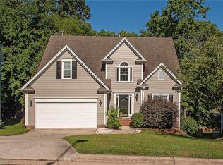9 Creekstone Ct, Greensboro, NC 27407