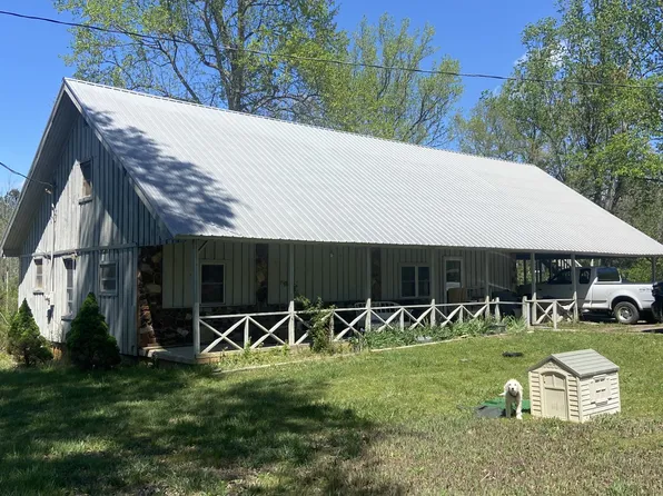 5322 Crawford School Rd, Scotts Hill, TN 38374