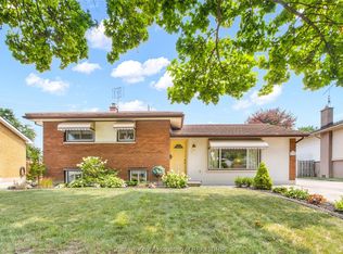 214 Baldoon Rd, Chatham Kent, ON N7L 1E3