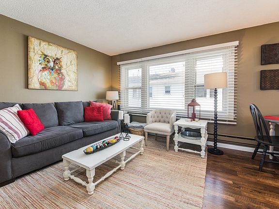 3rd image of 9433 Kelvin Ln APT 3125