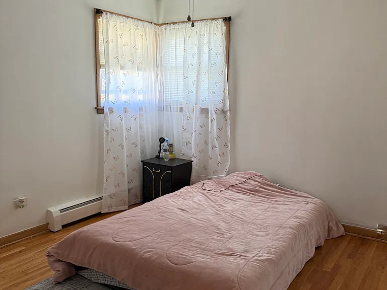 8225 Belmont Ave #2F — Photo 4