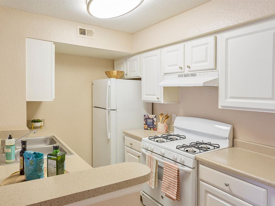Bella Vita Apartments 4700 Cason Cove Dr Orlando FL Zillow