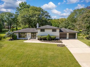 8620 Washington St, Downers Grove, IL 60516