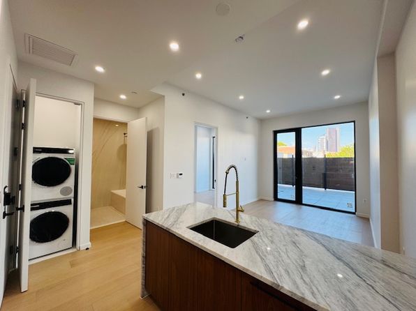 31-16 21st St #2G