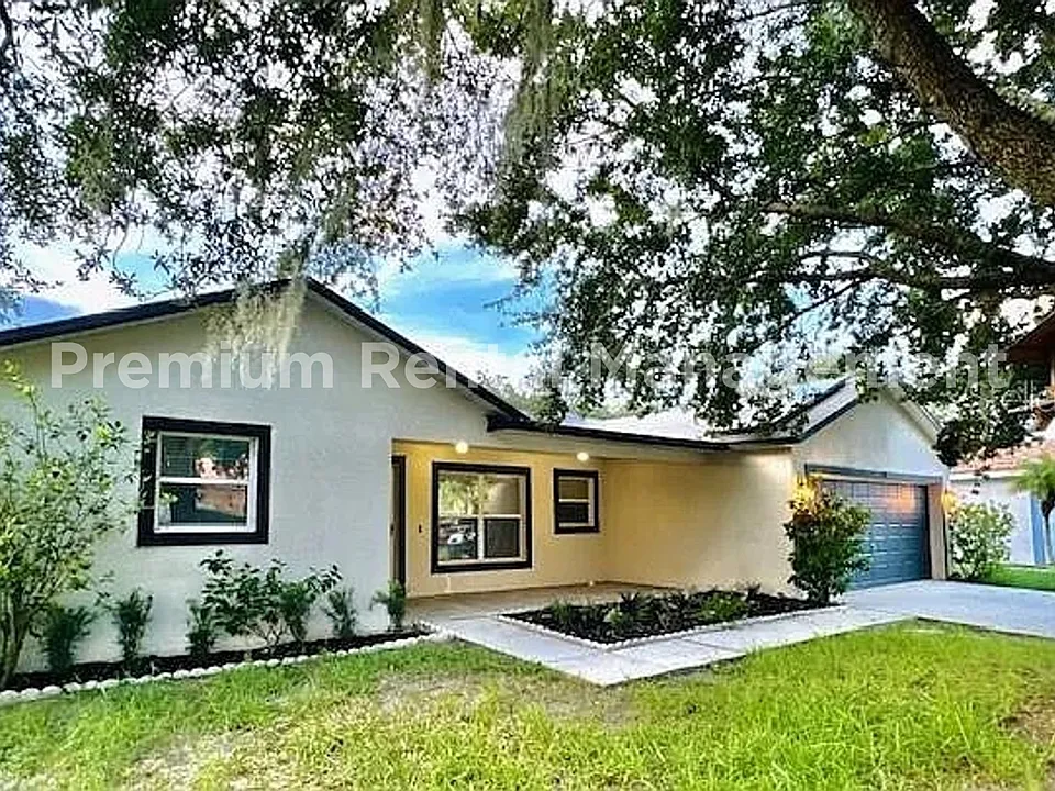 528 Anise Ct