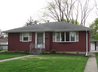 428 S Edgewood Ave, Lombard, IL