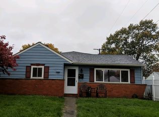 6526 Delores Blvd, Brookpark, OH