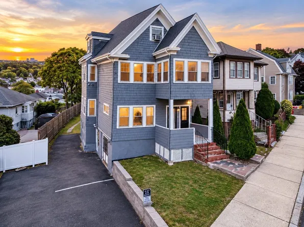 14 Harding Ave, Everett, MA 02149