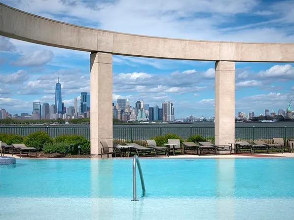 30 Freedom Way image 35 of 38