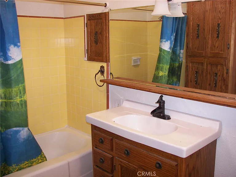 21636 Sawpit Canyon Rd — Photo 14