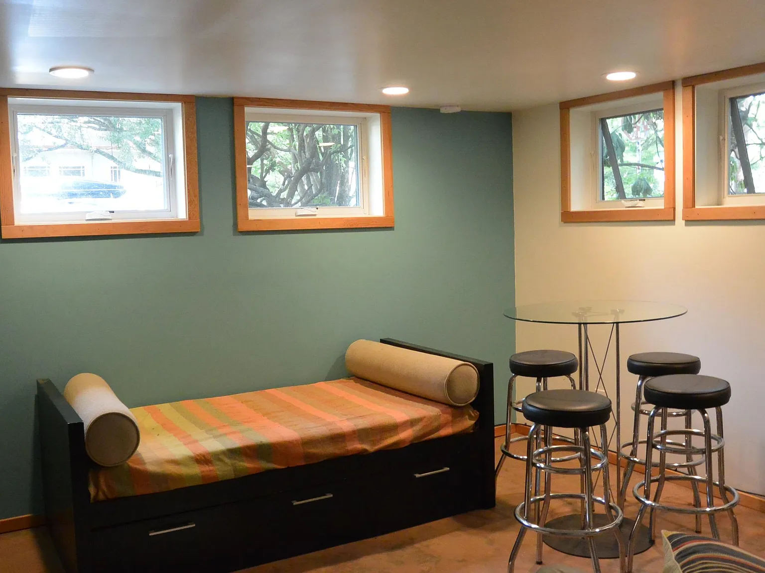 SE 34th Ave, Portland — Photo 3