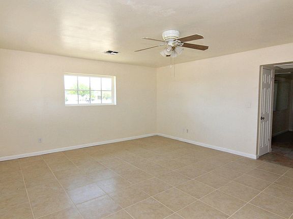 3rd image of 1290 N Mesquite Ln