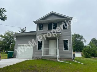 5132 NW Torgerson Dr, Des Moines, IA 50310