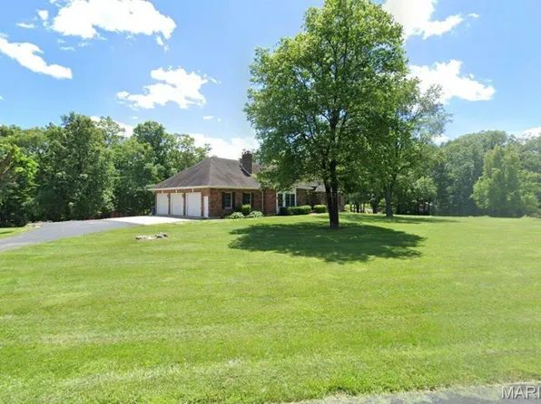 3174 Wild Horse Ln, Foristell, MO 63348