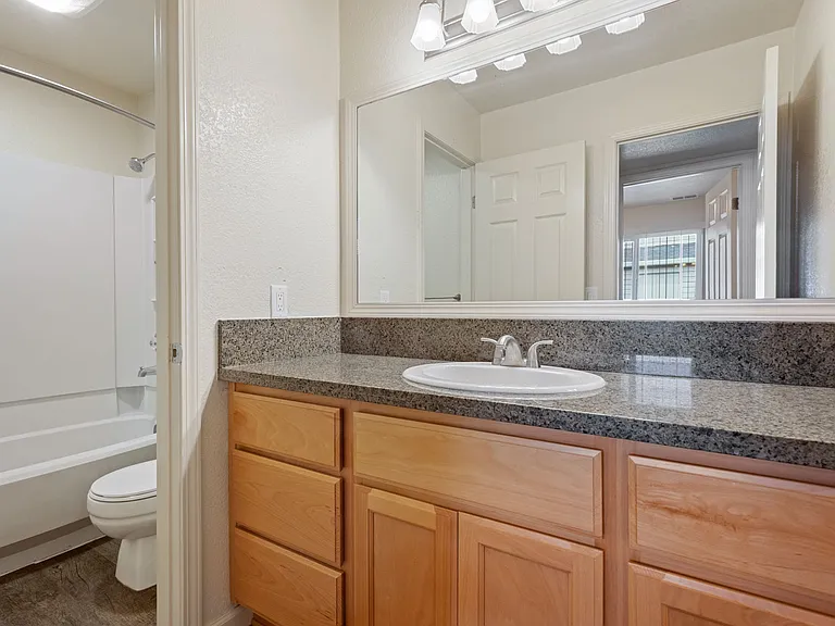 Executive or Custom Remodel Bathroom (Cedar/Redwood)