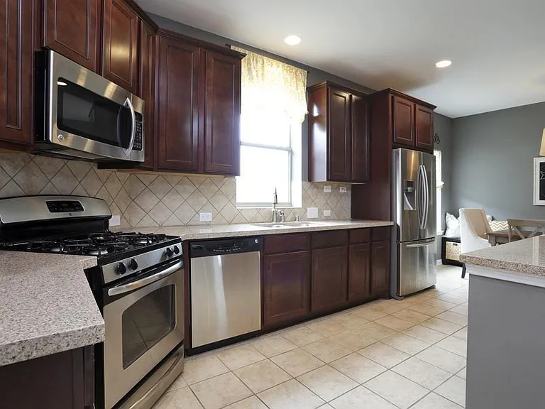 6314 Tolstin Lakes Ln — Photo 11