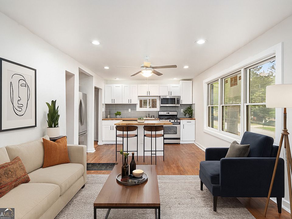 1st image of 2952 Diana Dr SW