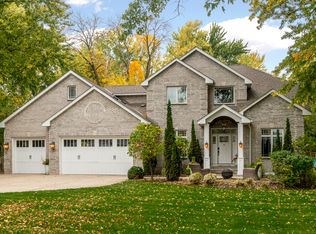 16108 Gleason Lake Rd, Wayzata, MN 55391