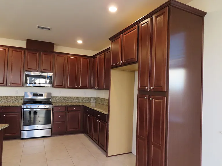6771 Lookout Peak Dr — Photo 54
