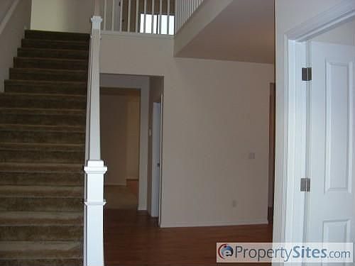 2nd image of 7205 39th Pl NE