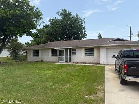 18609 Miami Blvd — Photo 1